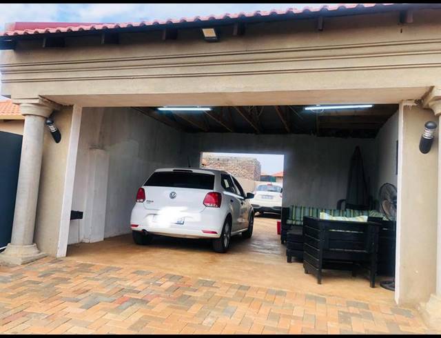 3 BEDROOM PROPERTY TO RENT IN DAWN PARK